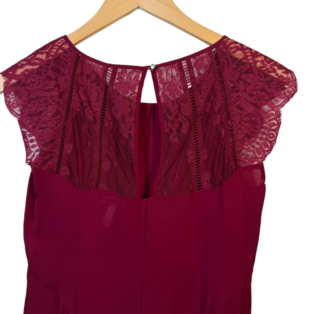 WHBM 100%‎ Silk Top XS Tunic Length Burgundy Delicate Lace Cap Sleeve Keyhole